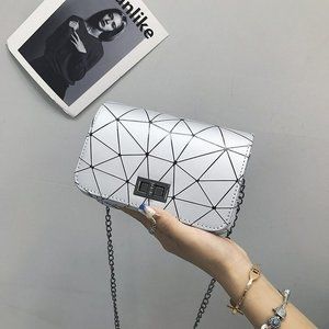 Fashionable Shoulder Chain Wild Crack Printing Bag